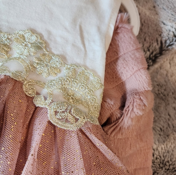 Little Lass 2 Piece set with accessory! (3 pieces total) NWT - Picture 8 of 10